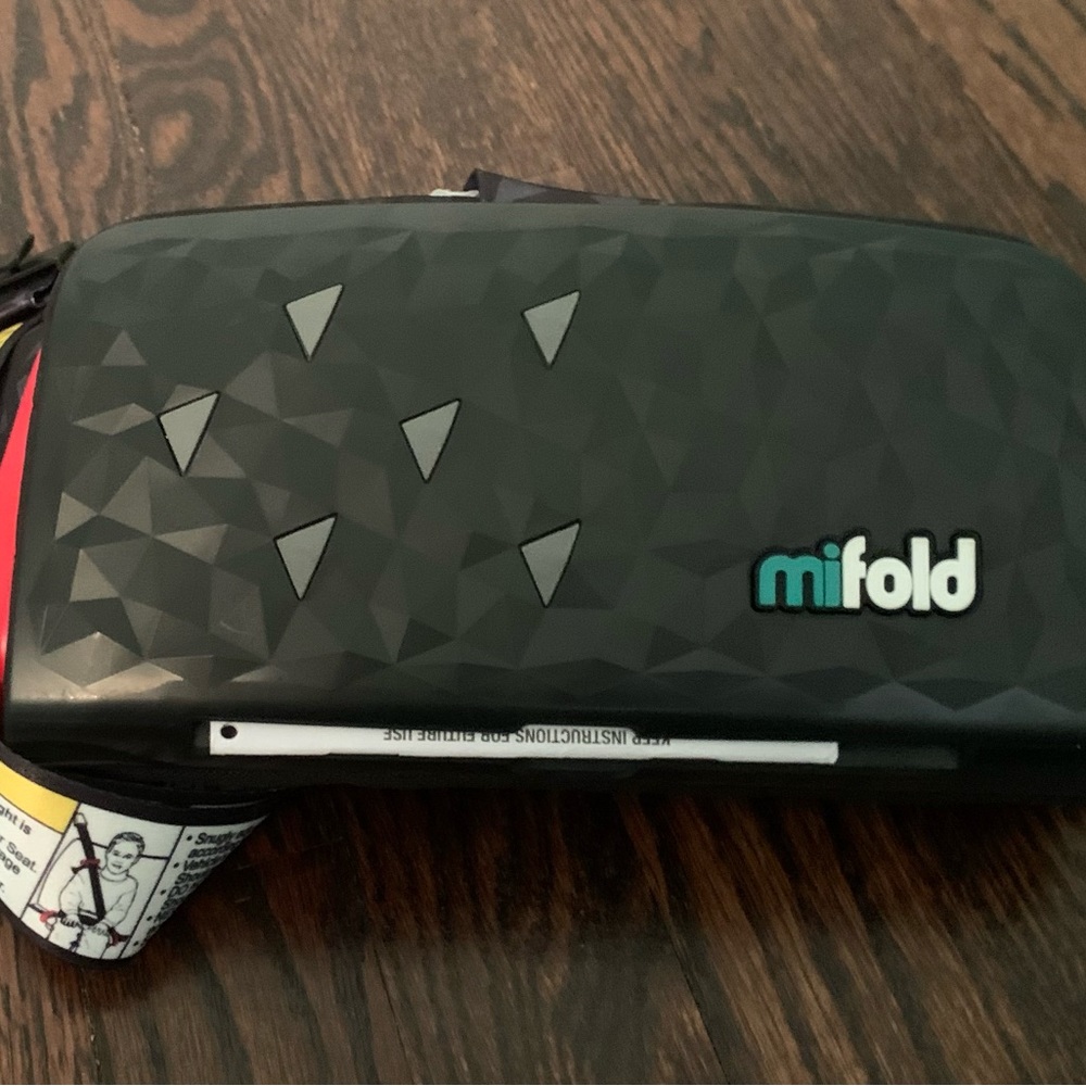 MiFold Backless Travel Booster Seats